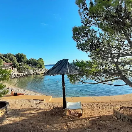 Lovely Malina Close To The Apartmán *